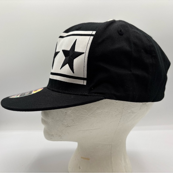 Carbon Elements Premium Headwear Men Black Embroidered 3 Star SnapBack Hat OSFM - Picture 4 of 15